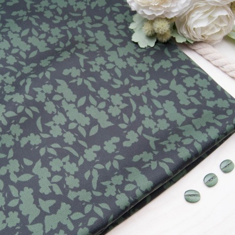 Satin polyester fond noir, petite feuillage vert en 150cm n°10973